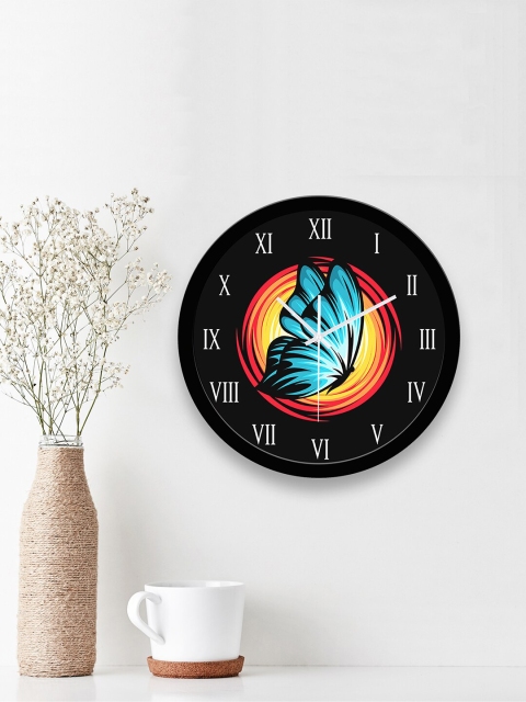

WENS Black & Blue Printed Contemporary 29 cm Wall Clock
