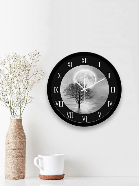 

WENS Black & White Printed Contemporary 29 cm Wall Clock
