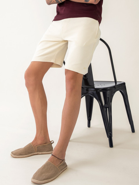 

DAMENSCH Men 500 Day White Pure Cotton Regular Shorts