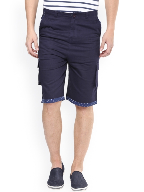 

Hypernation Men Navy Solid Cargo Shorts, Navy blue
