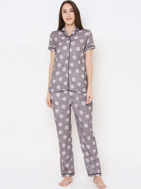 

FashionRack Women Brown & White Printed Night Suit