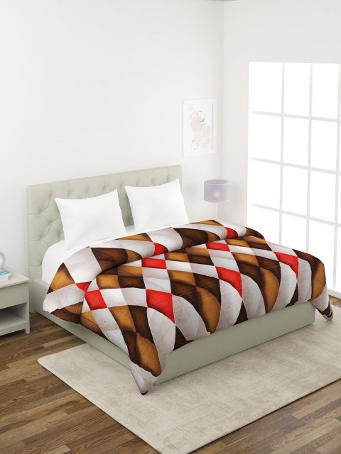 

A Homes Grace Brown & Red Geometric Microfiber Mild Winter 400 GSM Double Bed Quilt