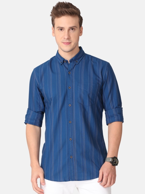 

FOGA Men Blue Slim Fit Opaque Striped Casual Shirt