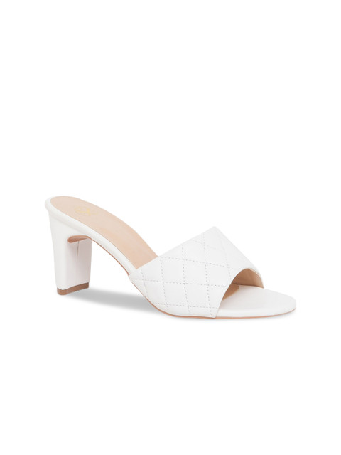 

Sole To Soul Women White Block Mules