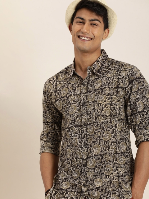 

Taavi Men Black & Grey Kalamkari Block Printed Pure Cotton Casual Shirt