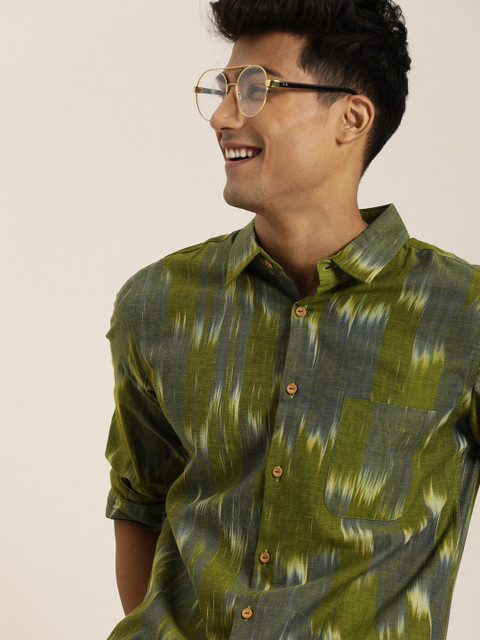 

Taavi Men Green Woven Legacy Printed Shirt with Chest Pocket