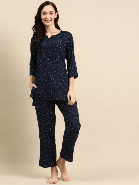 

Prakrti Women Navy Blue & White Floral Printed Pyjama Set