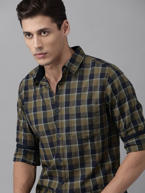 

Roadster Men Green & Navy Blue Buffalo Checks Cotton Casual Shirt