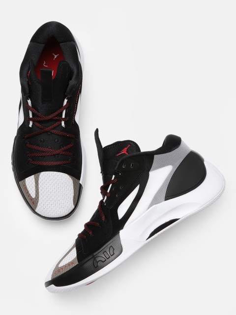 

Nike Men White Jordan Zoom Separate PF Basketball Shoes