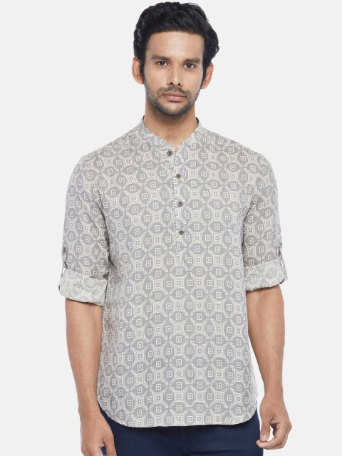 

indus route by Pantaloons Men Off White & Grey Geometric Printed Kurta