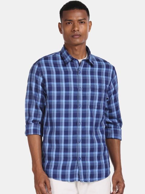 

Ruggers Men Blue Checked Casual Shirt