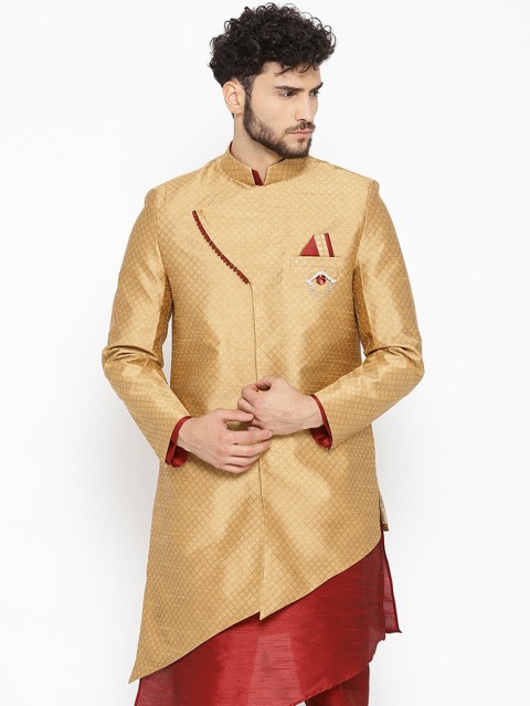 

SG RAJASAHAB Men Gold-Toned Floral Longline Tailored Jacket with Embroidered
