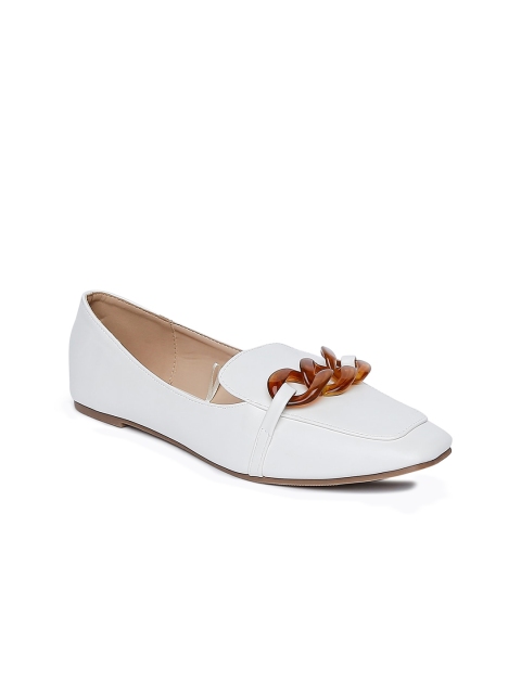 

Forever Glam by Pantaloons Women White Leather Loafers