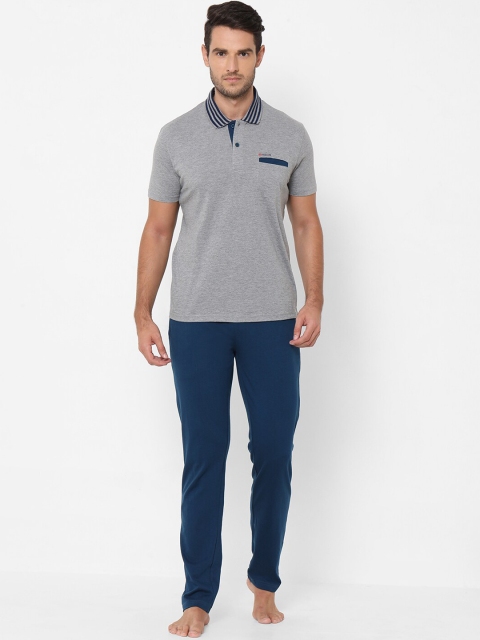 

Sweet Dreams Men Grey Melange & Blue Colourblocked Night suit