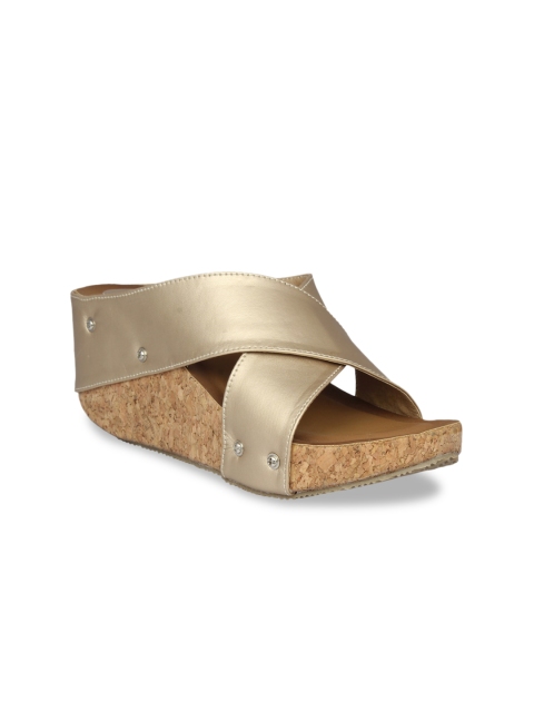 

pelle albero Women Khaki Solid Wedges