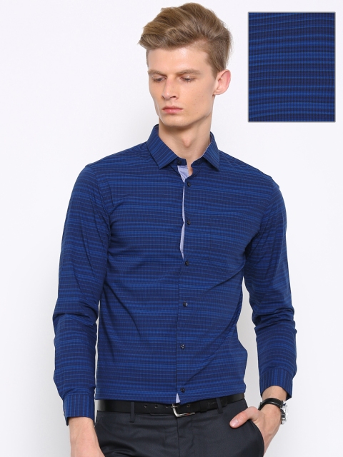 

Arrow New York Men Navy Slim Fit Checked Formal Shirt, Navy blue