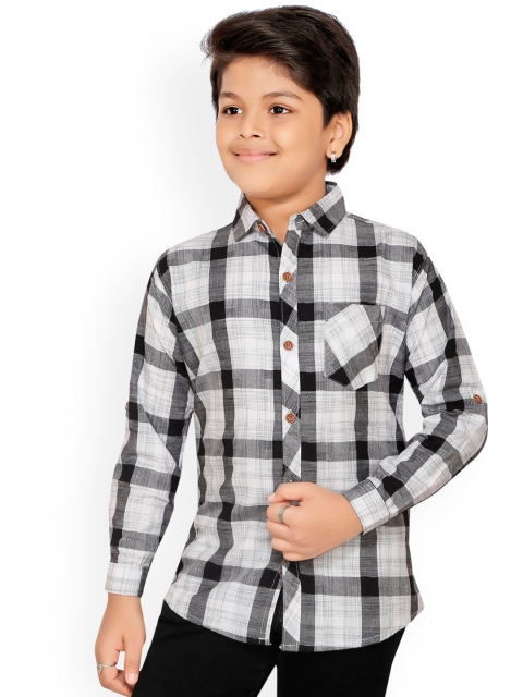 

RIKIDOOS Boys Black & White Opaque Checked Casual Shirt