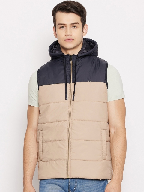 

Okane Men Beige Colourblocked Lightweight Padded Jacket