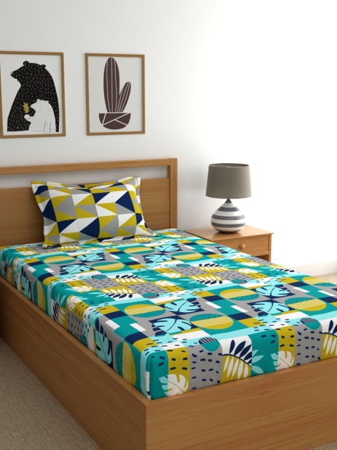 

BLUSH Blue Geometric Printed 120 TC Single Bedsheet with 1 Pillow Covers