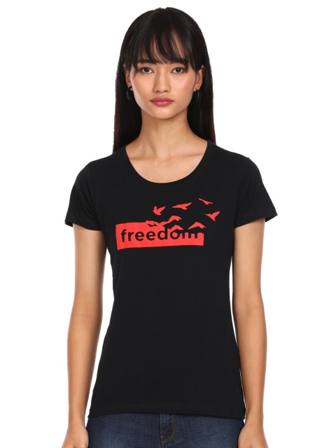 

Sugr Women Black & Red Printed Cotton T-shirt