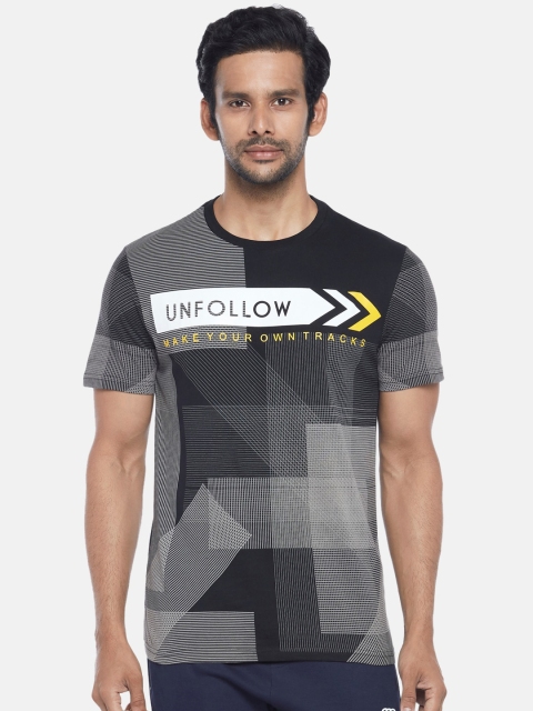 

Ajile by Pantaloons Men Black White Geometric Printed Slim Fit Pure Cotton T-shirt