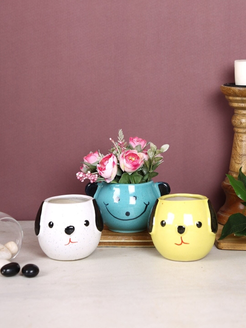

Aapno Rajasthan Set Of 3 Round Planter Pot, White
