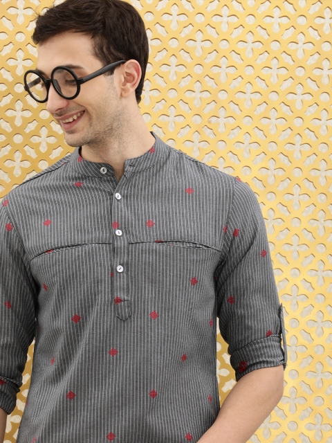 

Ode by House of Pataudi Men Grey & Red Striped Rozana Kurta
