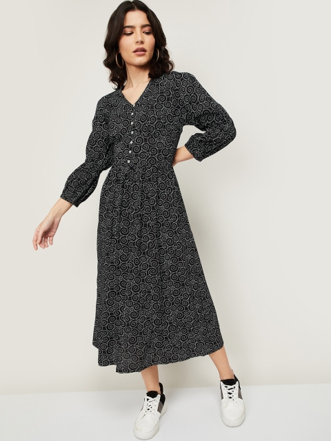 

Colour Me by Melange Black & White Floral Printed A-Line Midi Dress