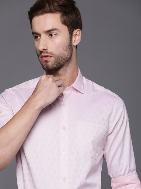 

Louis Philippe Men Pink Slim Fit Printed Semiformal Shirt