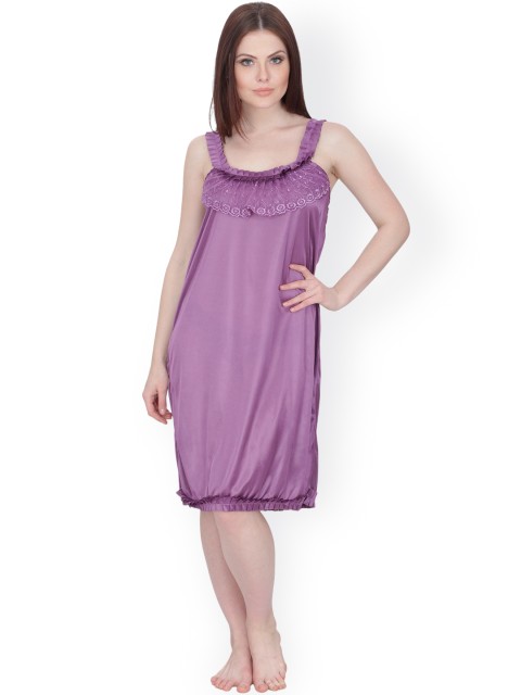 

Klamotten Purple Satin Nightdress X55