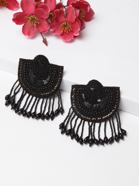 

Moedbuille Black Contemporary Drop Earrings