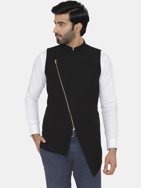 

Raas Men Black Cotton Waistcoat with metallic zipper