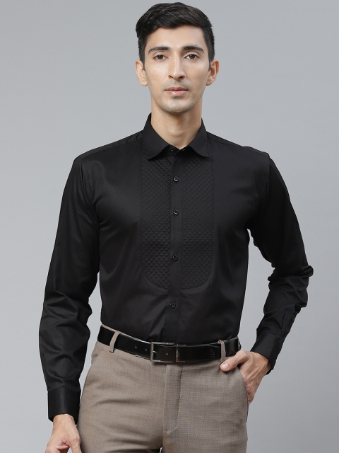 

MANQ Men Black Opaque Semiformal Shirt