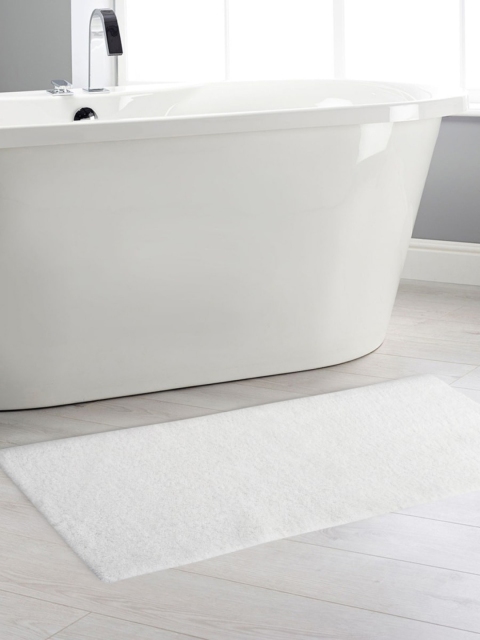 

Home Centre White Marshmallow Solid Bath Runner