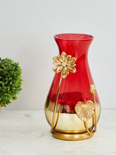 

Home Centre Red & Gold-Toned Textured Glass Vase