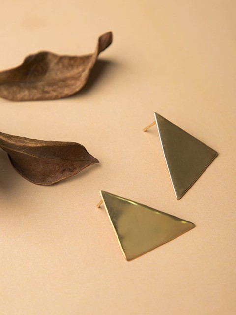 

Queen Be Gold-Toned & Gold-Plated Contemporary Drop Earrings