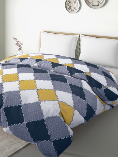 

Aura White & Grey Ethnic Print Mild Winter 144 TC 150 GSM Quilted Double Bed Comforter
