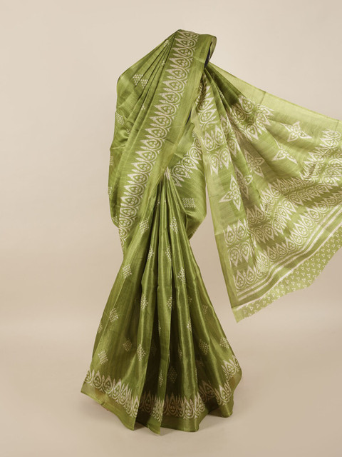 

Pothys Green & White Geometric Printed Saree