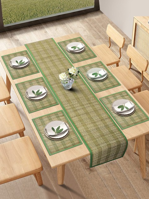 

HomeStorie Green Set Of 6 Handmade River Grass Table Placemats with Runner
