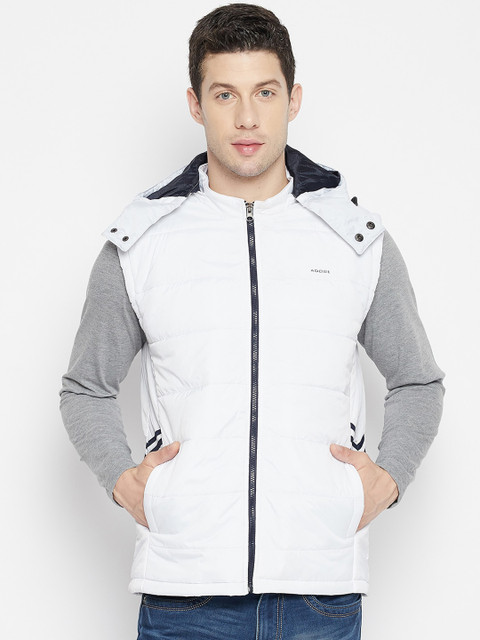 

Adobe Men White Solid Lightweight Sleeveless Quilted Jacket