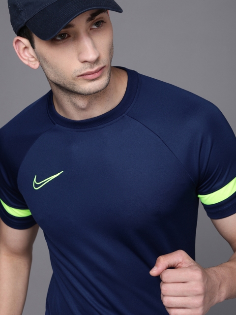 

Nike Men Navy Blue & Fluorescent Green Colourblocked Brand Logo Printed T-shirt