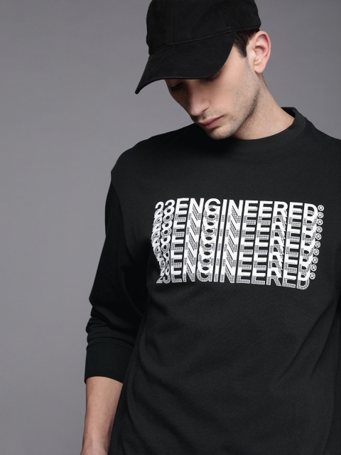

Nike Men Black Typography Printed T-shirt