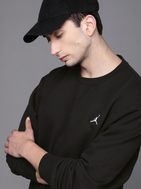 

Nike Men Black FLC CREW Sweatshirt