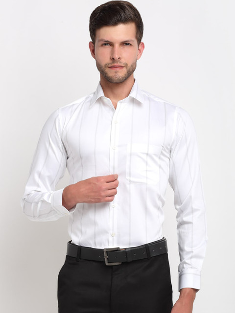 

FINNOY Men White Striped Formal Shirt