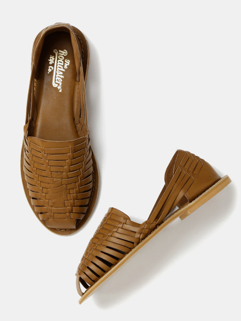 

Roadster Women Brown Interwoven Flat Shoes