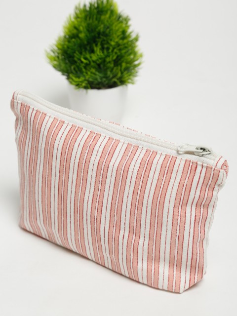 

Fabindia Unisex White & Peach-Coloured Printed Cotton Travel Pouch