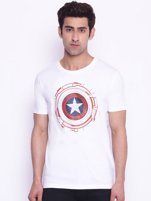 

Marvel by Wear Your Mind Men White Red Captain America Printed Pure Cotton T-shirt