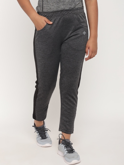 

CHIMPRALA Girls Grey Solid Trackpant