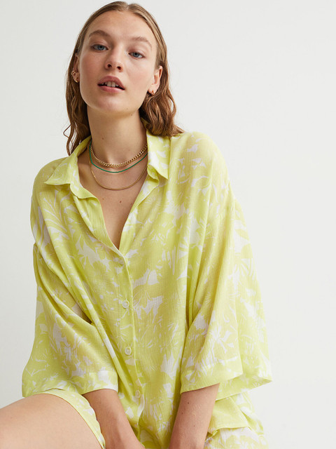 

H&M Women Yellow & White Abstract Printed Boxy Resort Shirt