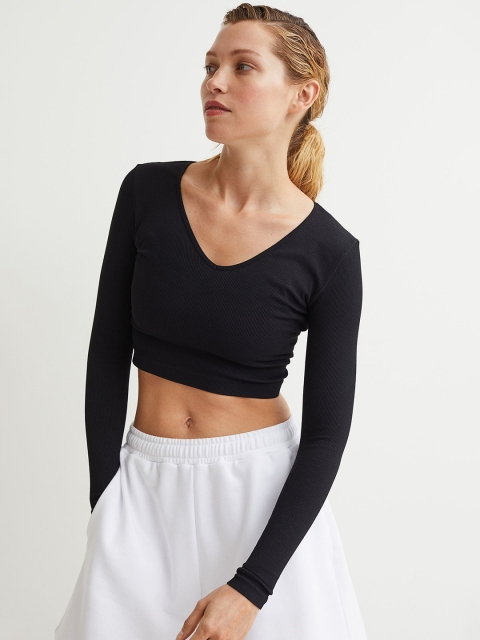 

H&M Women Black Cropped seamless sports top